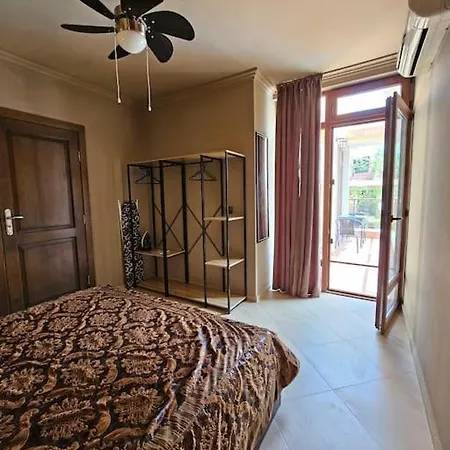 Apartment таунхаус с шикарной террасой
