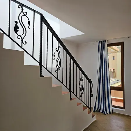 таунхаус с шикарной террасой Apartament *