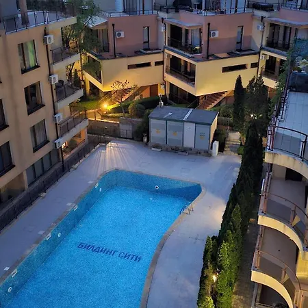 Apartament таунхаус с шикарной террасой