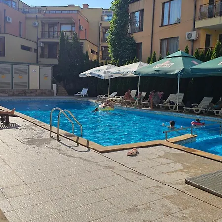 Lejlighed таунхаус с шикарной террасой