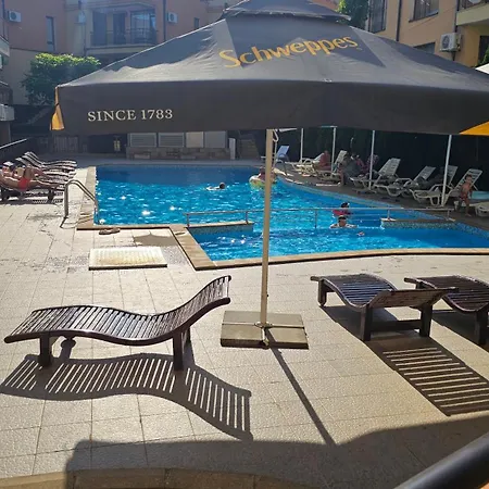 Lejlighed таунхаус с шикарной террасой