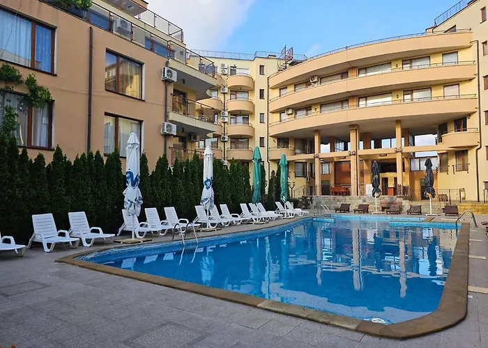 таунхаус с шикарной террасой Apartament